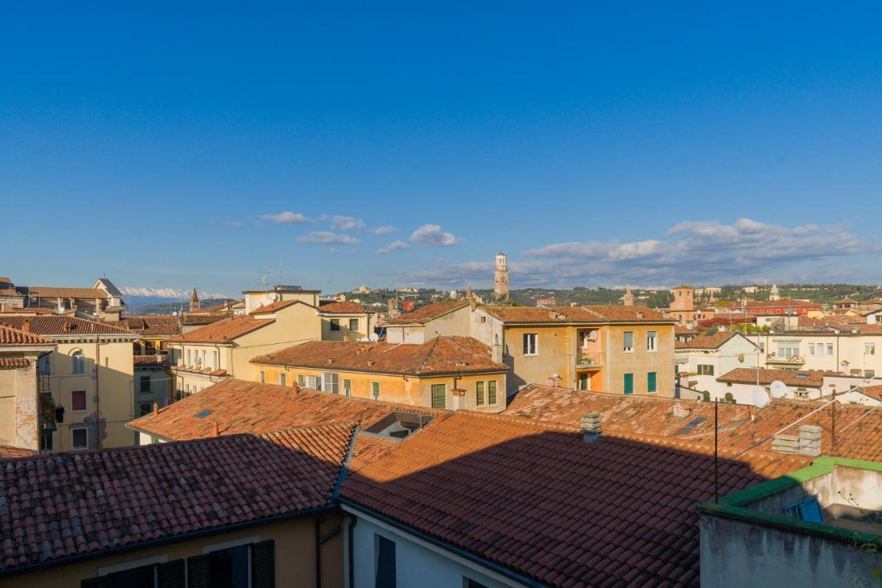Central Apartment Behind The Arena Verona Ngoại thất bức ảnh